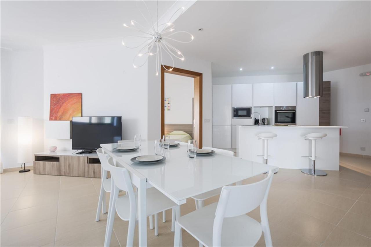 Lux Seaview & Pool-Hosted By Sweetstay Mellieħa Exterior foto