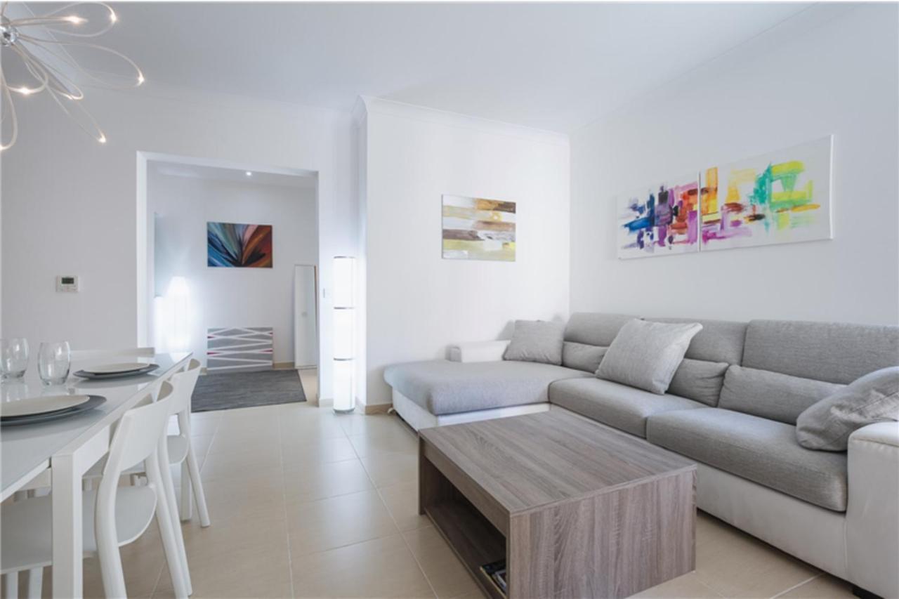 Lux Seaview & Pool-Hosted By Sweetstay Mellieħa Exterior foto